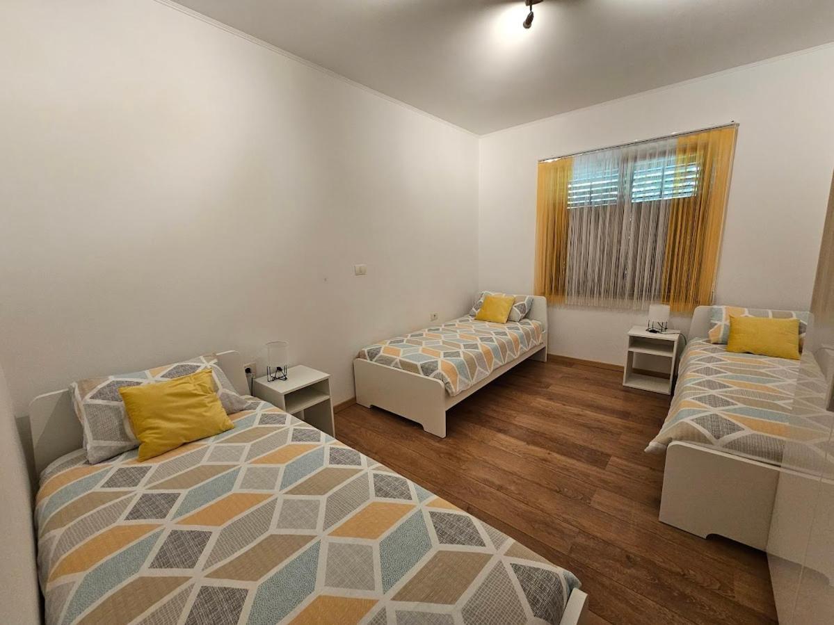 Salt Pans Apartment Portoroz Bagian luar foto