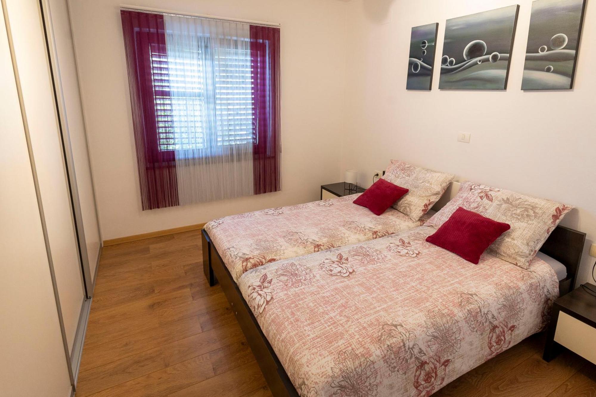 Salt Pans Apartment Portoroz Bagian luar foto